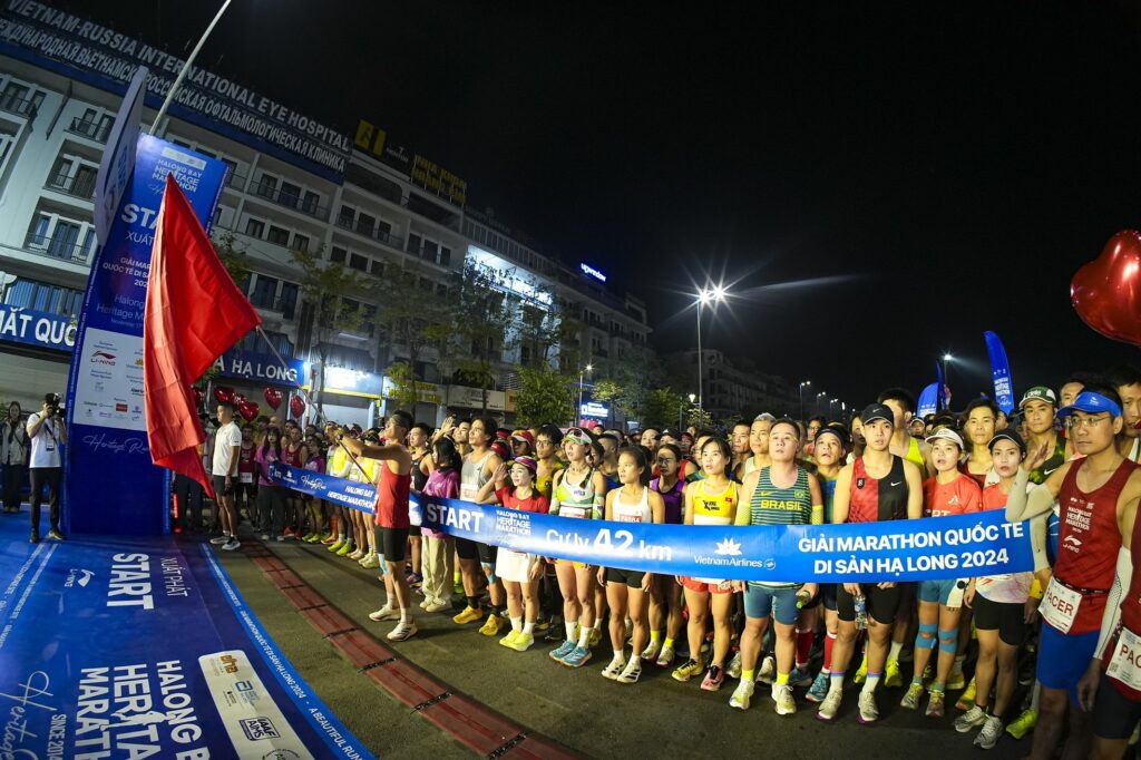 halong-bay-heritage-marathon-over-13500-runners-participated